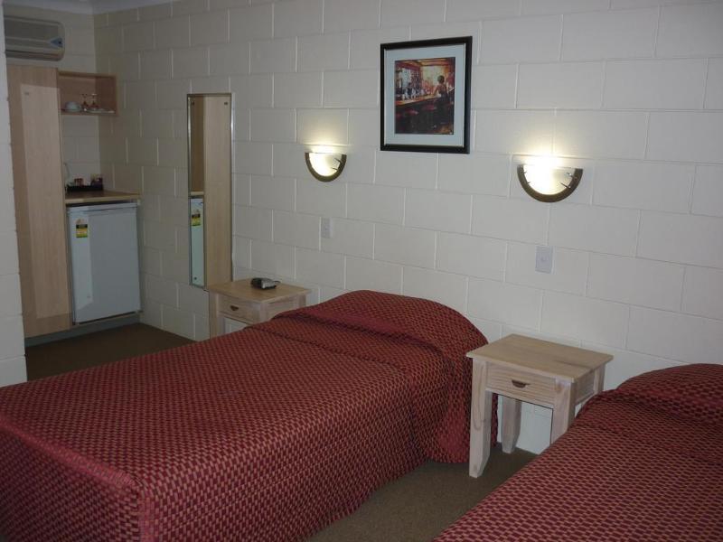 Nambour Lodge Motel Exterior photo